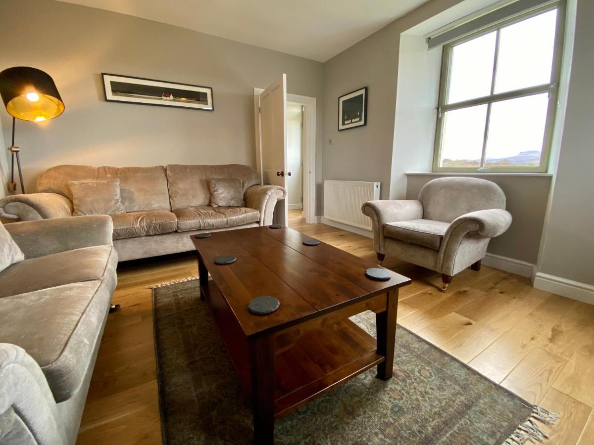 Dunvegan Castle The Farmhouse Cottage Экстерьер фото